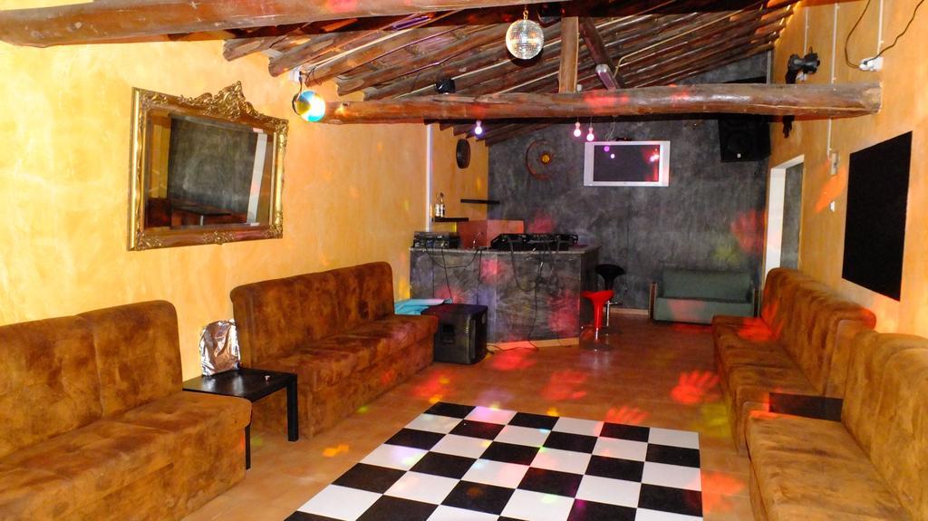 Quinta Do Forno Hostal Maçeira Exterior foto